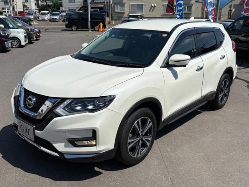 X-TRAIL