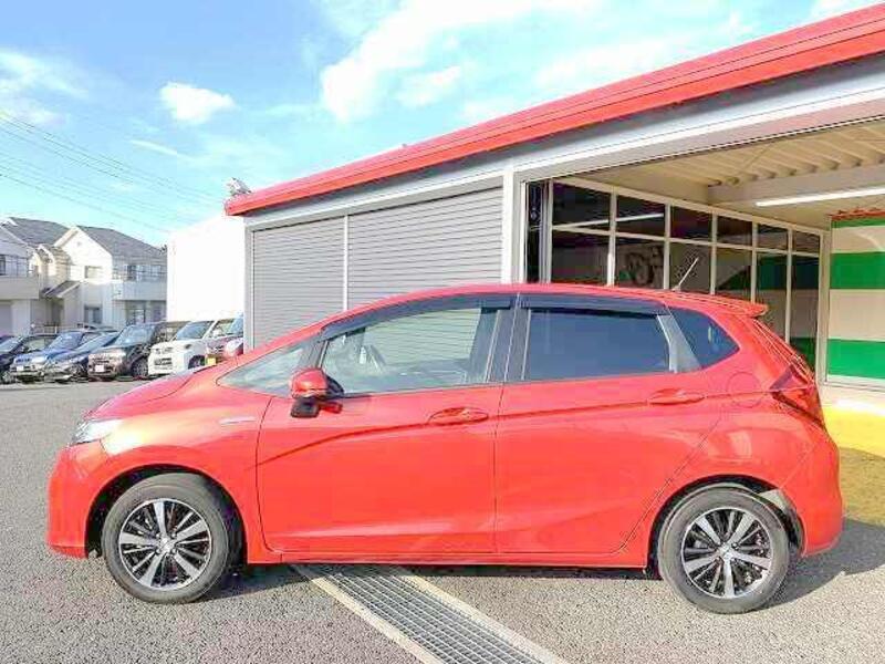 FIT HYBRID