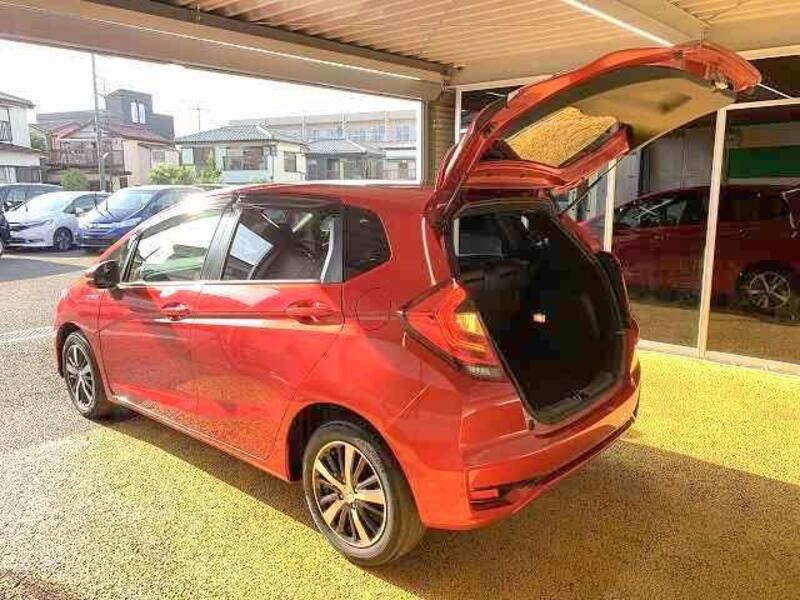 FIT HYBRID