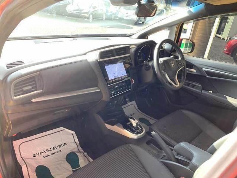 FIT HYBRID