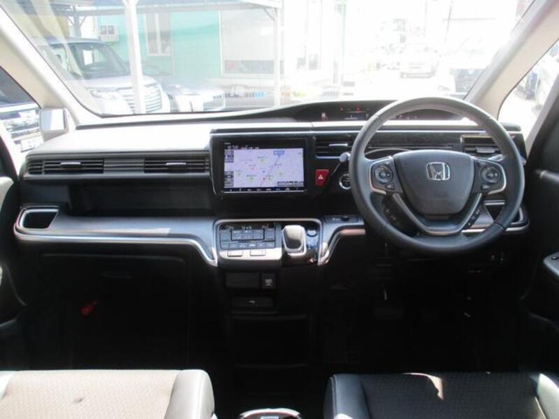 STEPWAGON SPADA