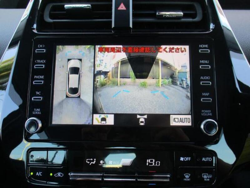PRIUS PHV