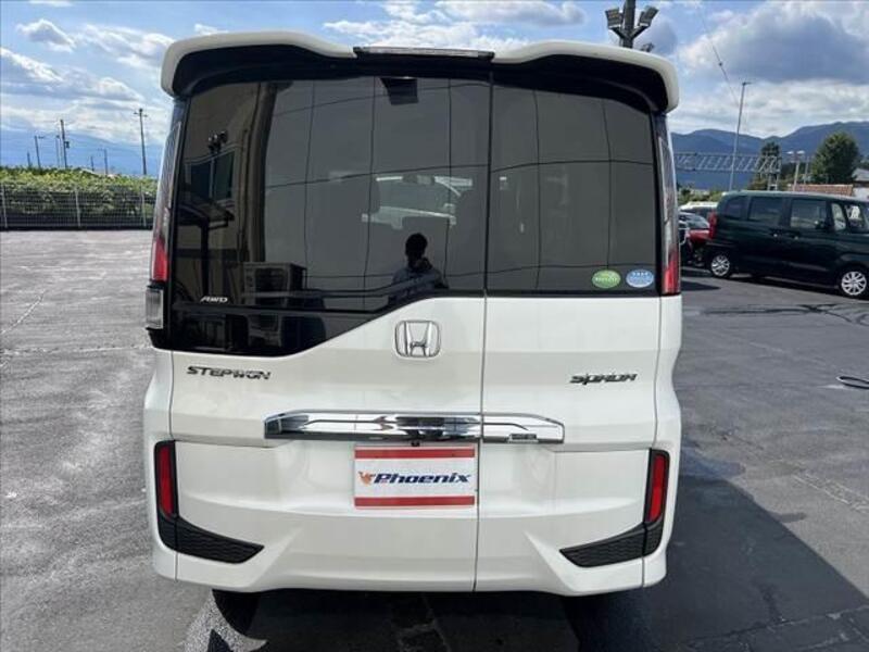 STEPWAGON SPADA