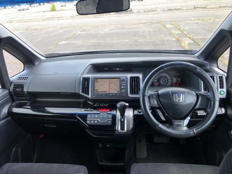 STEPWAGON SPADA