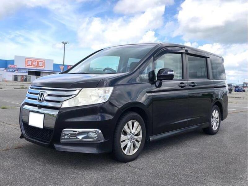 HONDA STEPWAGON SPADA