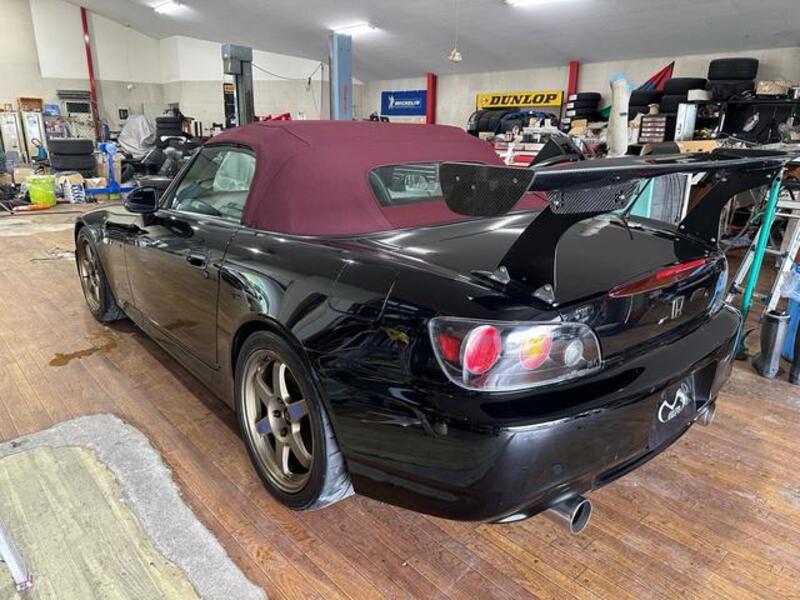 S2000