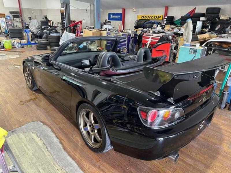 S2000