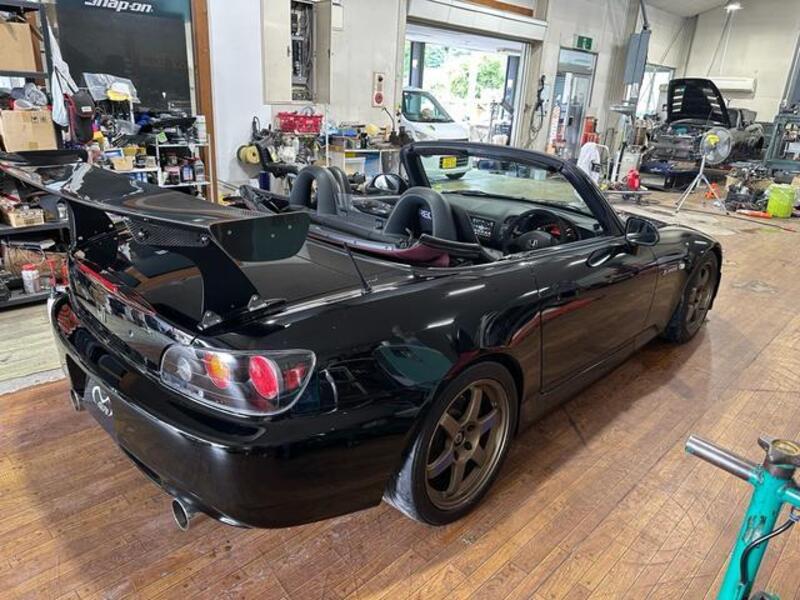 S2000