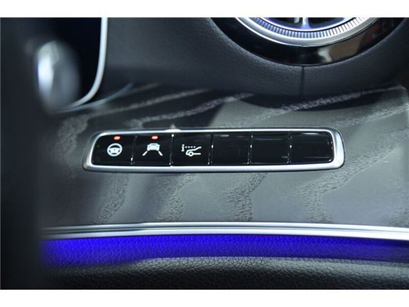 E-CLASS