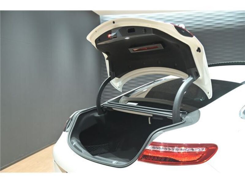E-CLASS
