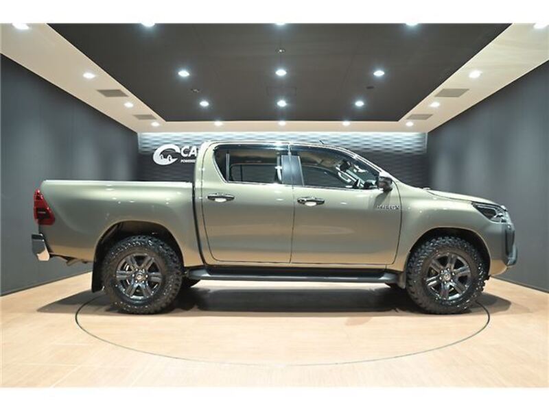 HILUX