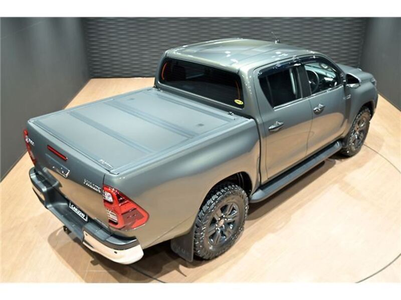 HILUX