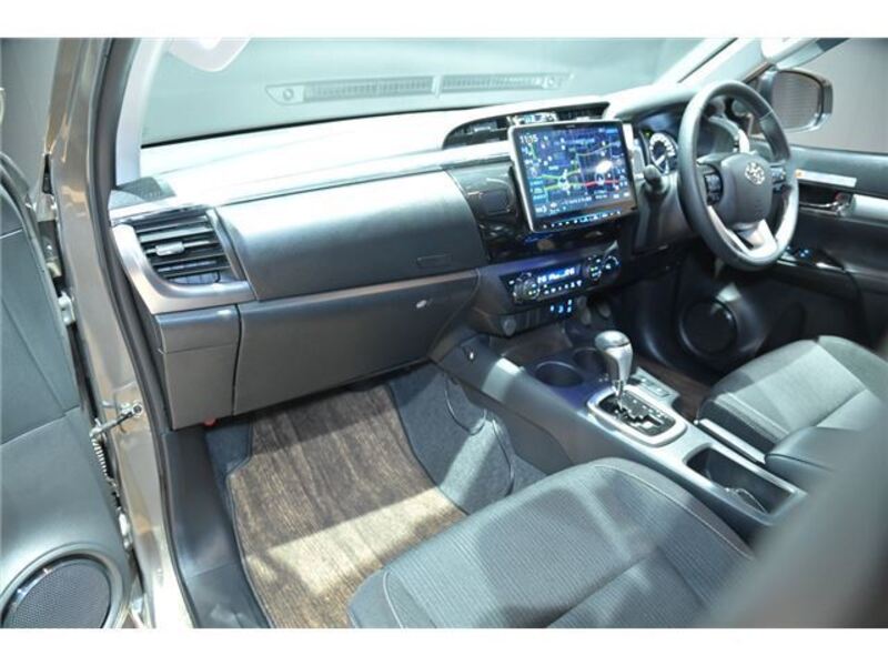 HILUX