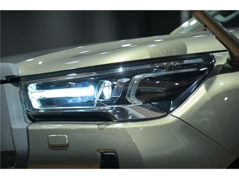 HILUX