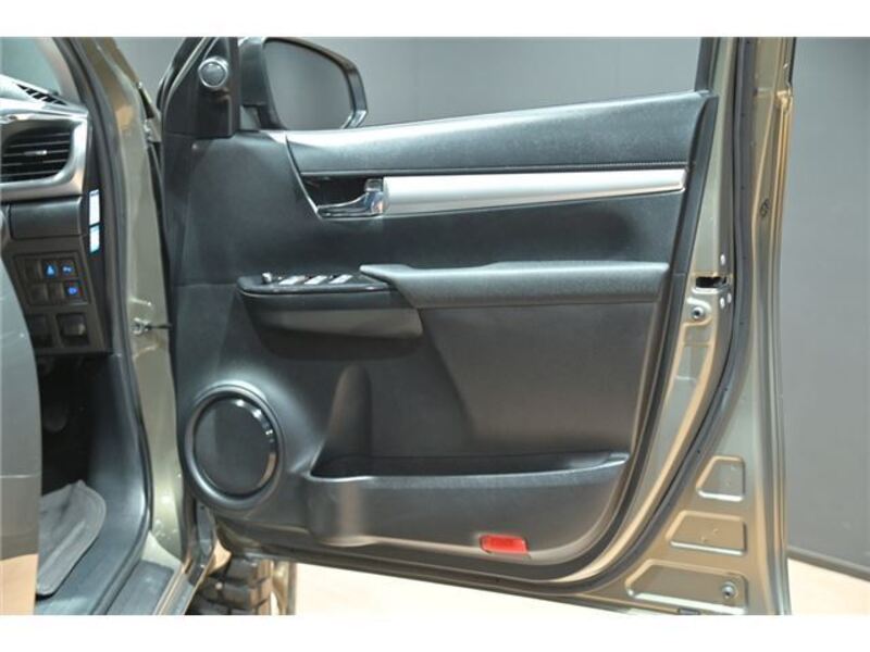 HILUX