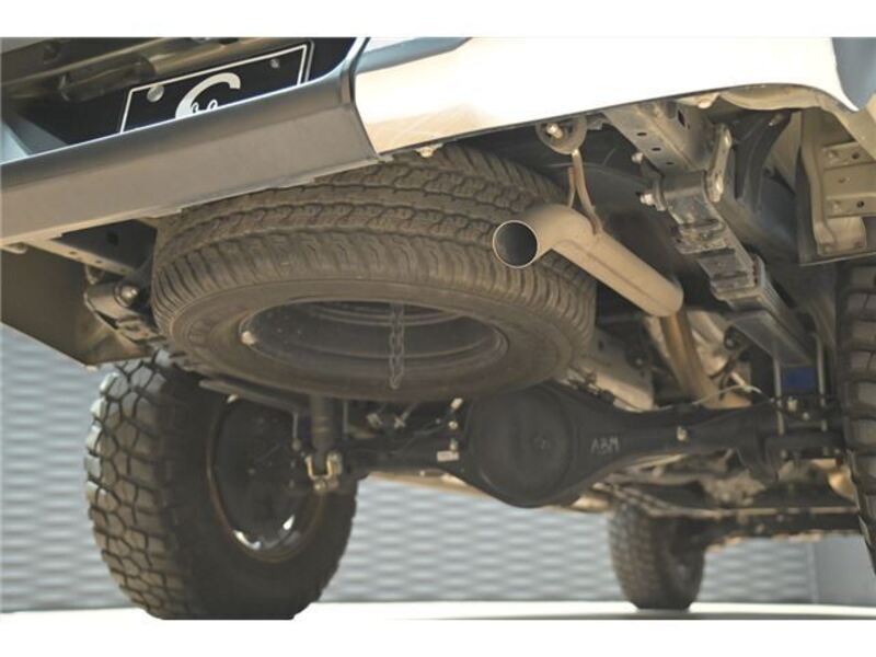 HILUX