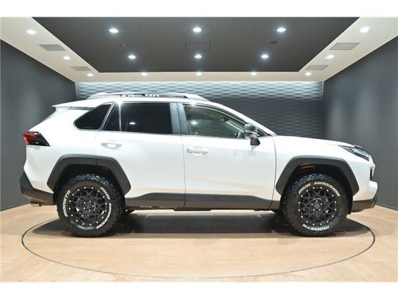 RAV4