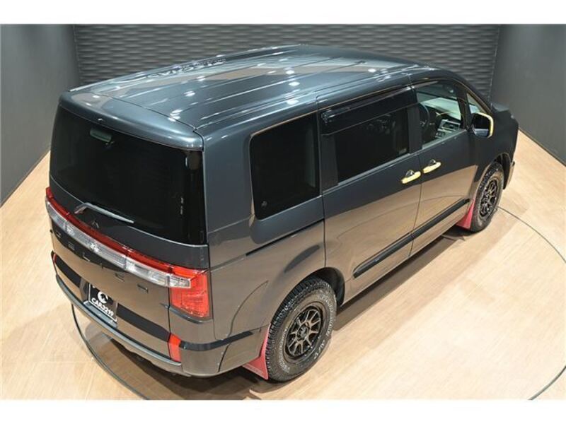 DELICA D5
