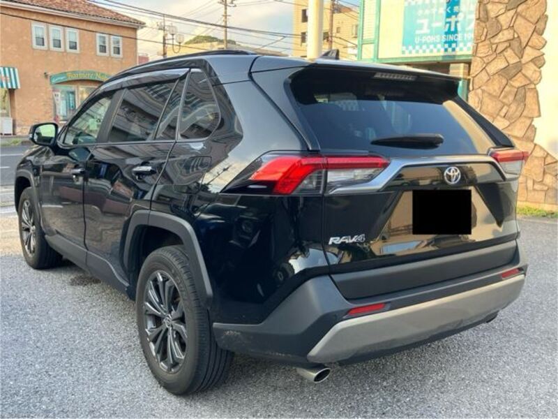 RAV4
