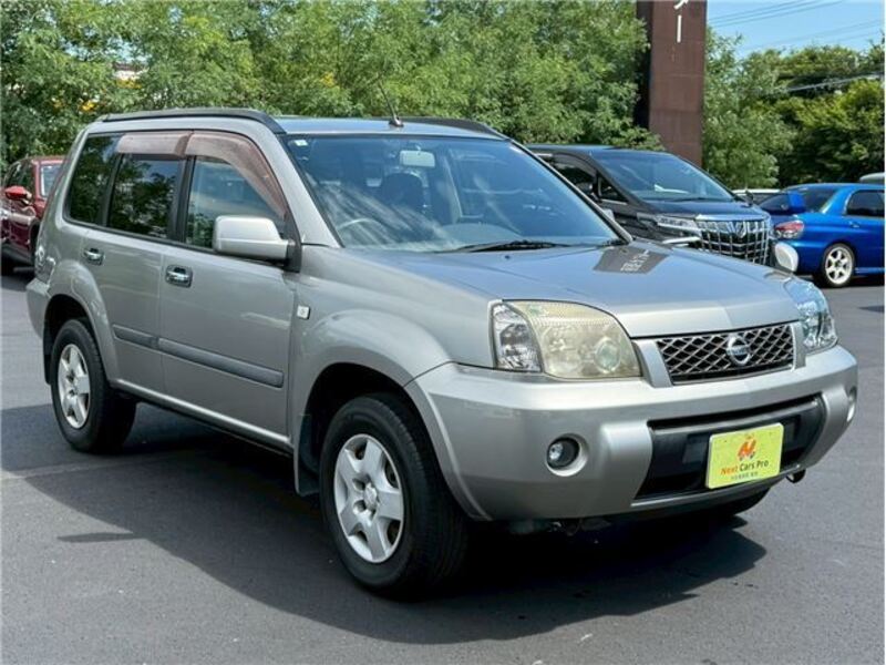 X-TRAIL