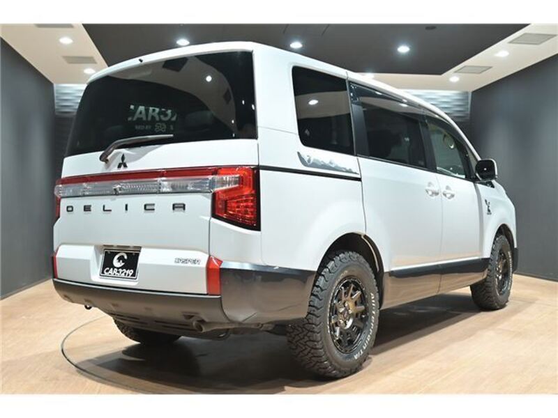 DELICA D5
