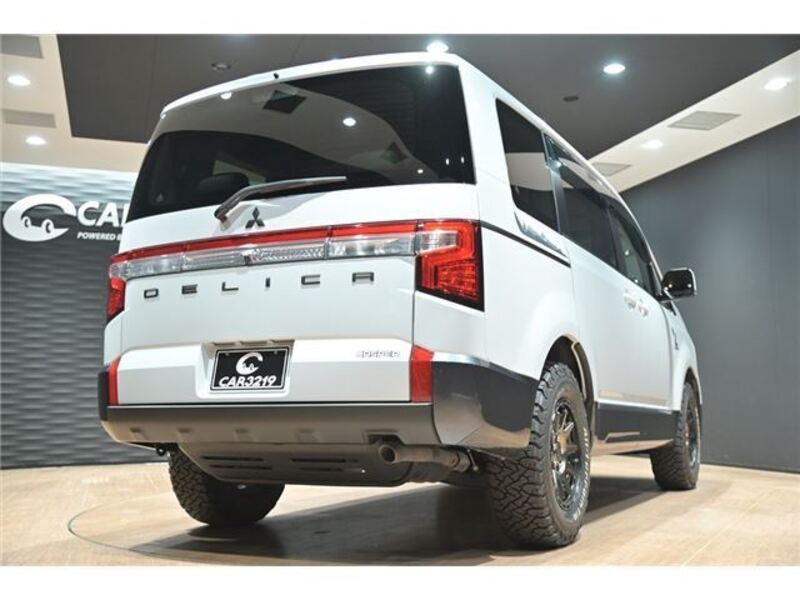 DELICA D5