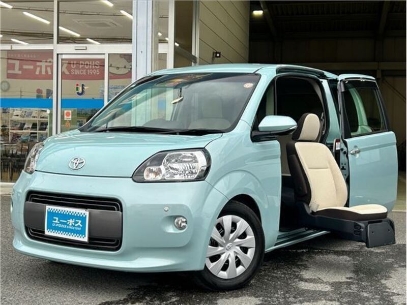 TOYOTA PORTE