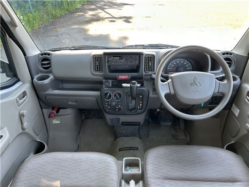 MINICAB VAN