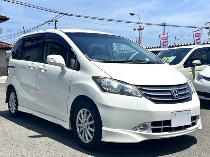 HONDA FREED