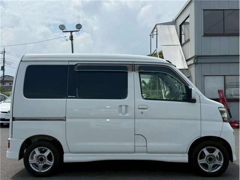ATRAI WAGON