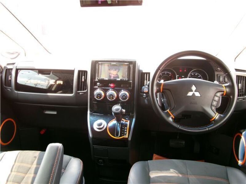 DELICA D5
