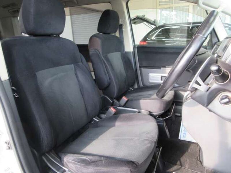 DELICA D5