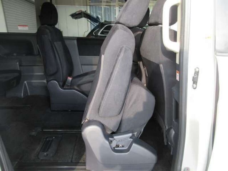 DELICA D5
