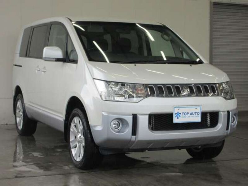 DELICA D5