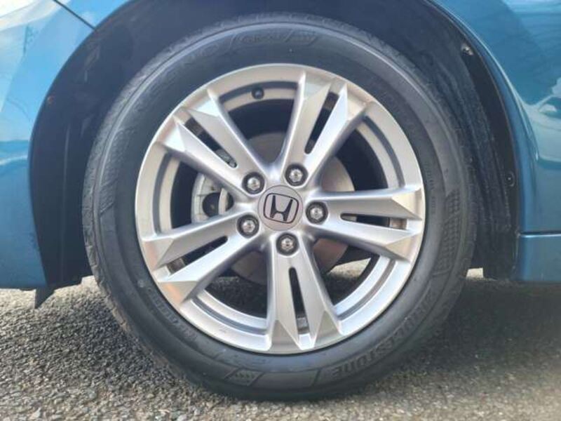 CR-Z