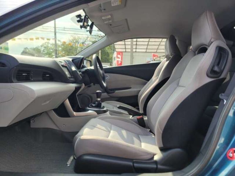 CR-Z