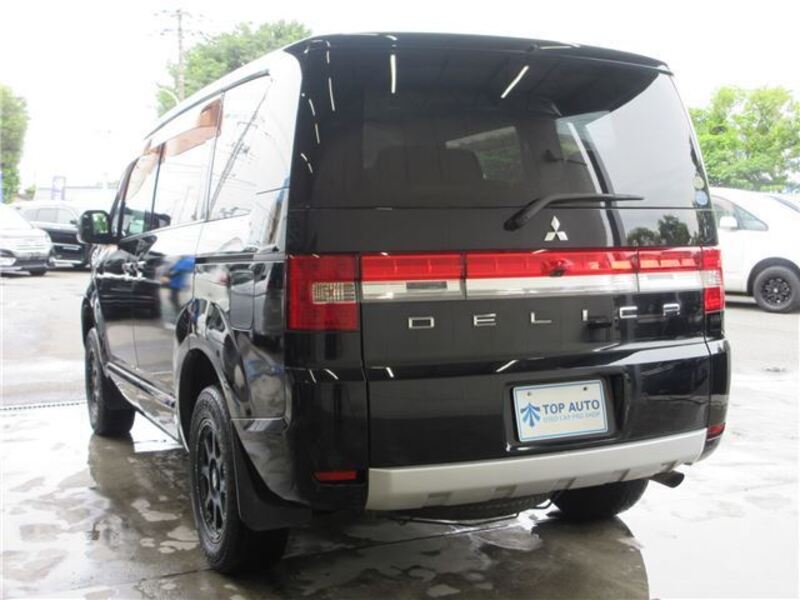 DELICA D5