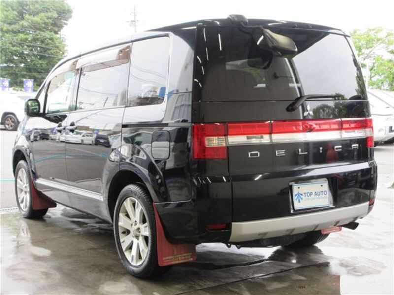 DELICA D5