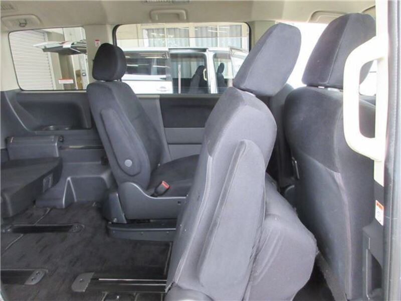 DELICA D5