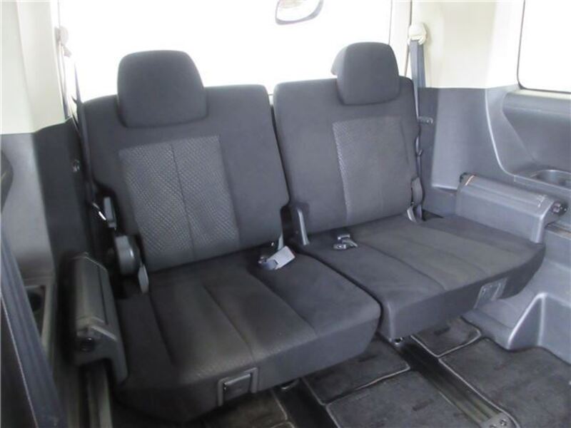 DELICA D5