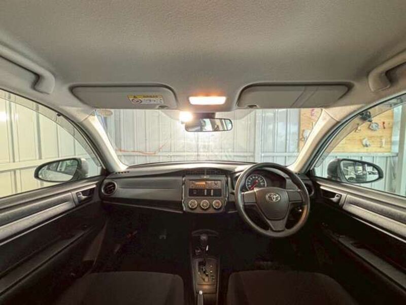 COROLLA AXIO