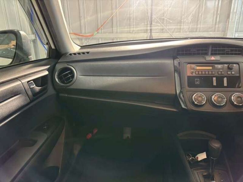 COROLLA AXIO
