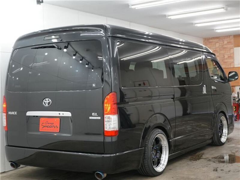 HIACE
