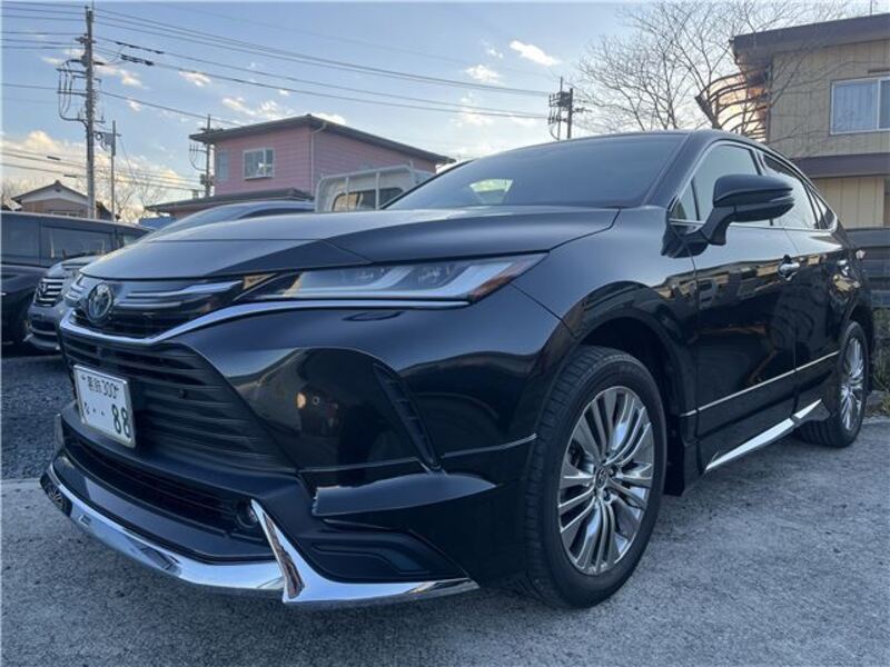 TOYOTA HARRIER
