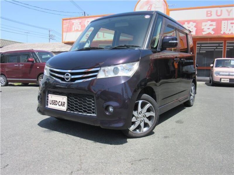 NISSAN ROOX