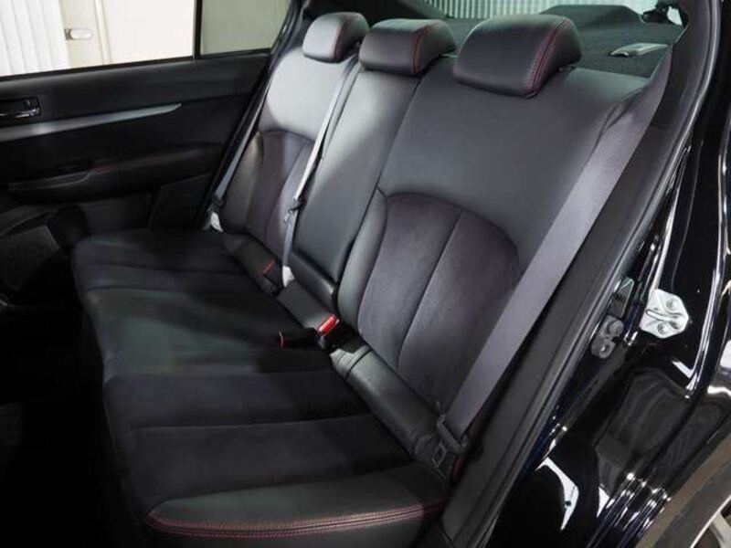 LEGACY B4