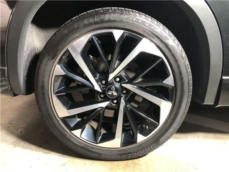 OUTLANDER PHEV