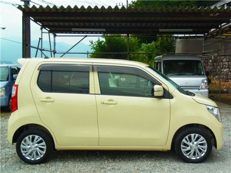 WAGON R