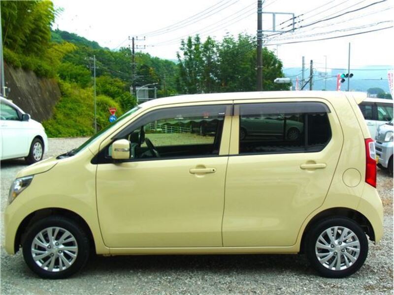 WAGON R