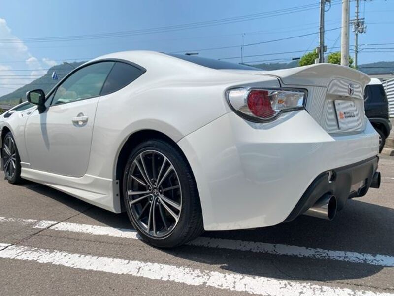 86